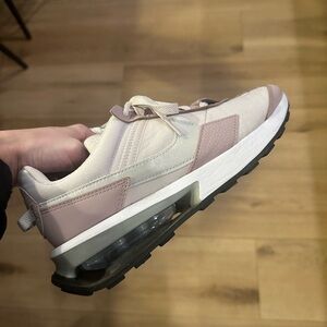 Nike Women's Air Max Pre-Day Sneakers (Purple & White)